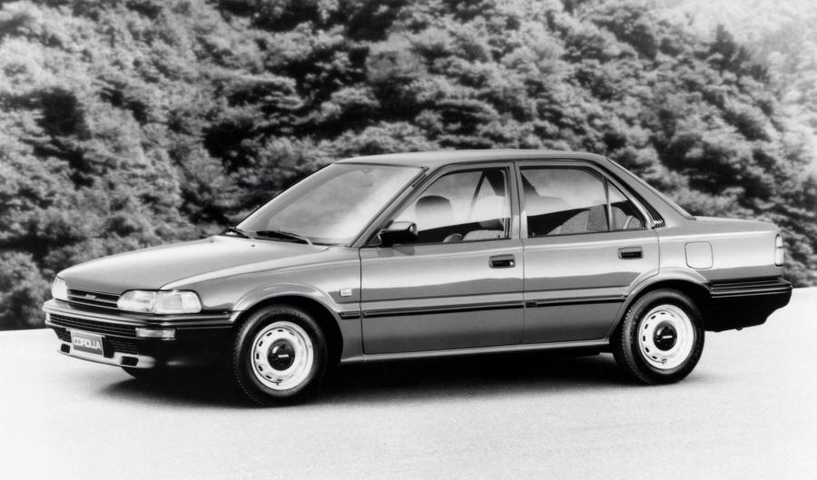 Toyota Corolla Sedan '1987